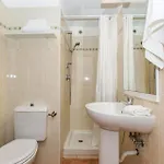 T2 - 200 M From The Sea Apartman